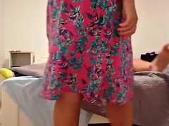 Grosse bite, Sucer une bite, Bulgare, Branlette thaïlandaise, Hard, Talons, Mère que j'aimerais baiser, Nénés