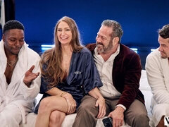 Большая жопа, Большой член, Большие сиськи, Минет, Семяизвержение, Собачьи, Групповуха, Милф