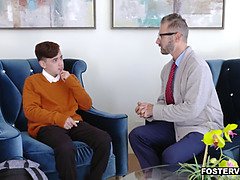 Grote lul, Blond, Diep in de keel, Likken, Rijpe lesbienne, Moeder die ik wil neuken, Moeder, Zwanger