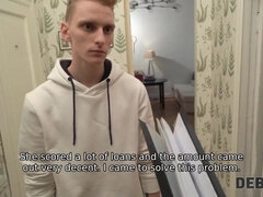 Collector needs homeowner's GF to go down on him