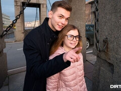 Blond, Pijpbeurt, Handbeurt, Zoenen, Geschoren, Mager, Tiener, Tieten likken