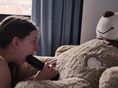 Grosse bite, Queue, Fétiche, Orgasme, Solo, Avaler, Adolescente, Jouets