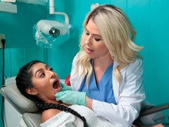 Cul, Blonde, Doigter, Interracial, Lesbienne, Léchez, Chatte, Adolescente