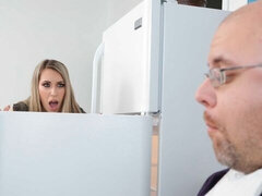Enthousiasteling, Grote lul, Grote mammen, Brillen, Kantoor, Secretaresse, Kousen, Tiener