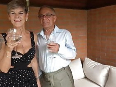 Blonde, Famille, Hard, Mère que j'aimerais baiser, Echangistes, Adolescente
