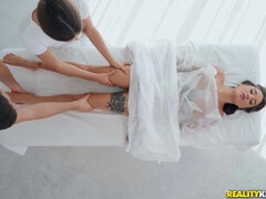 Kings Spa - Liya Silver