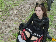 Groepseks ejactulatie, Sperma shot, Sperma in gezicht, Buiten, Openbaar, Mager