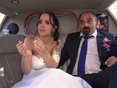 Anaal, Grote mammen, Auto, Hd, Moeder die ik wil neuken, Zuigen, Tatoeage, Vrouw