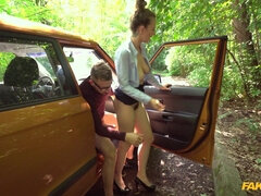 Culo, Tetas grandes, Europeo, Corridas faciales, Lamidas, Al aire libre, Coño, Tatuaje