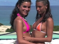 Bikini, Dingue, Doigter, Hd, Masturbation, Nue  à poil, Mamelons, De plein air