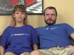 ブロンド, フェラチオ, 手コキする, なめる, オマンコ, 剃毛, ティーン, オッパイの