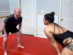 Любители, Жопа, Доминирование, Женское доминирование, Фетиш, Белье, Реслинг