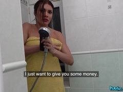 Sucer une bite, Hard, Énorme, Public, Chatte, Rasée, Nénés, Toilettes