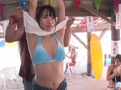 ビーチ, 美人, 巨乳な, イマラチオ, Hd, 日本人, 天然, 乳首