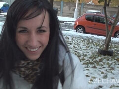 Arsch, Blasen, Braunhaarige, Handjob, Pov, Rasiert, Entkleiden, Jungendliche (18+)