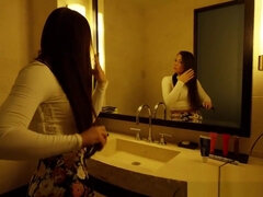 Derrière les coulisses, Plantureuse, Branlette thaïlandaise, Hard, Hd, Maman, Orgasme, Chatte