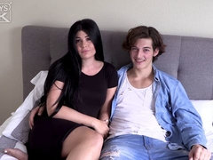 Wohlbeleibte schöne frauen, Grosser arsch, Blasen, Hundestellung, Handjob, Küssen, Lecken, Milf