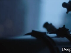 Gros cul, Sucer une bite, Brunette brune, Hard, Seins naturels, Chevaucher, Rasée, Voyeur