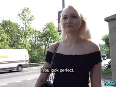 Leie, Tschechisch, Im freien, Pov, Öffentlich, Muschi, Jungendliche (18+), Titten