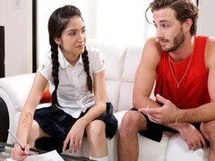 Большие сиськи, Минет, Смазливые, Натуральные сиськи, Косички, Киски, Сестра, Тату