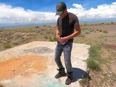 Grosse bite, Jeans, Masturbation, De plein air, Pisser, Public