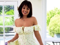 Grosse titten, Braunhaarige, Betrug, Besamung, Familie, Handjob, Milf, Pornostars