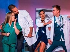 Culo, Tetas grandes, Mamada, Médico, Estilo perrito, Pajear, Sexo duro, Madres para coger