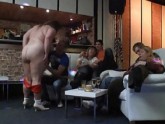 Gros cul, Gros seins, Rondelette, Tchèque, Européenne, Hard, Nue  à poil, Fête