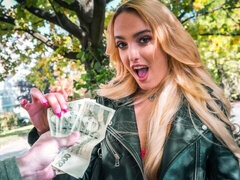 Mooi, Grote kont, Blond, Pijpbeurt, Hondjeshouding, Geld, Natuurlijke tieten, Tiener