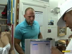 Tir de sperme, Faciale, Fille latino, Argent, Piercing, Chatte, Grande, Adolescente