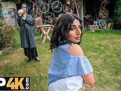 Brunette brune, Tchèque, Hard, Hd, De plein air, Pov, Nénés, Bizarre