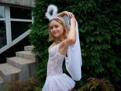 Анальный секс, Минет, В первый раз, Ласковые ручки, Бритые, Сквиртинг, Молоденькие, Сиськи