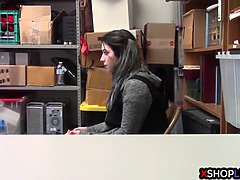 Mamada, Gordita, Peludo, Sexo duro, Hd, Oficina, Policía, Castigada