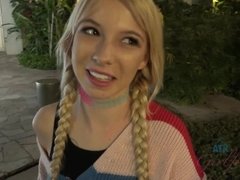 Asombroso, Chica, Corrida, Masturbacion con pies, Leche, Coleta, Pov, Adolescente
