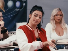 Большая жопа, Пальцем, Лесбиянка, Милф, В офисе, Бритые, Стриптизерша, Сиськи