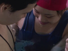 Blasen, Geschnappt, Handjob, Japanische massage, Polisch, Schulmädchen, Flotter dreier, Unter wasser