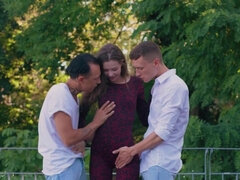 Beauté, Sucer une bite, Hard, Hd, Homme homme femme, De plein air, Russe, Plan cul à trois