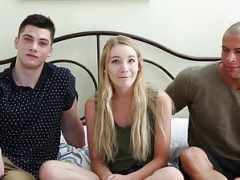Bisexuelle, Sucer une bite, Tir de sperme, Faciale, Hard, Énorme, Pute, Softcore
