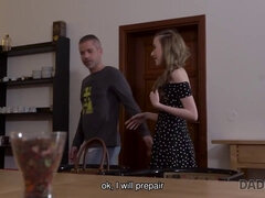 18 años, Novio, Hija, Hd, Ruso, Sorpresa, Adolescente