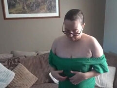 Brunette brune, Robe, Femelle, Lunettes, Fait maison, Masturbation, Mature, Solo
