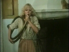 Минет, Брюнетки, Европейки, Волосатые, Лесбиянка, Натуральные сиськи, Втроем, Винтаж