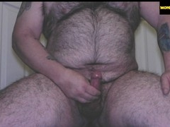 Furry bear Monk3yMing0 getting off on his knees