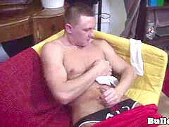 muscled brit scally jerking solo