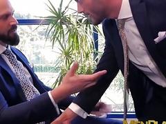 Cute stud enjoys taking his boss inside of his tight butt