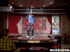 Mature dude sucks black male strippers cock after dancing