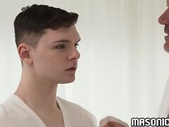 Come on! Fuck me! Just fuck me for God's sake! Masonic twink wants to breed