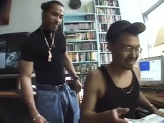 Str8 Latino gets sucked by gay