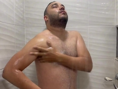 My mate stags on me while I take a douche