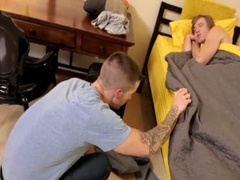 XXL long spear Being Fellated Off