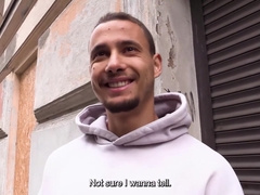 Tall Hunk Doesnt Mind Sucking Cock In Exchange For Some Cash In His Pocket